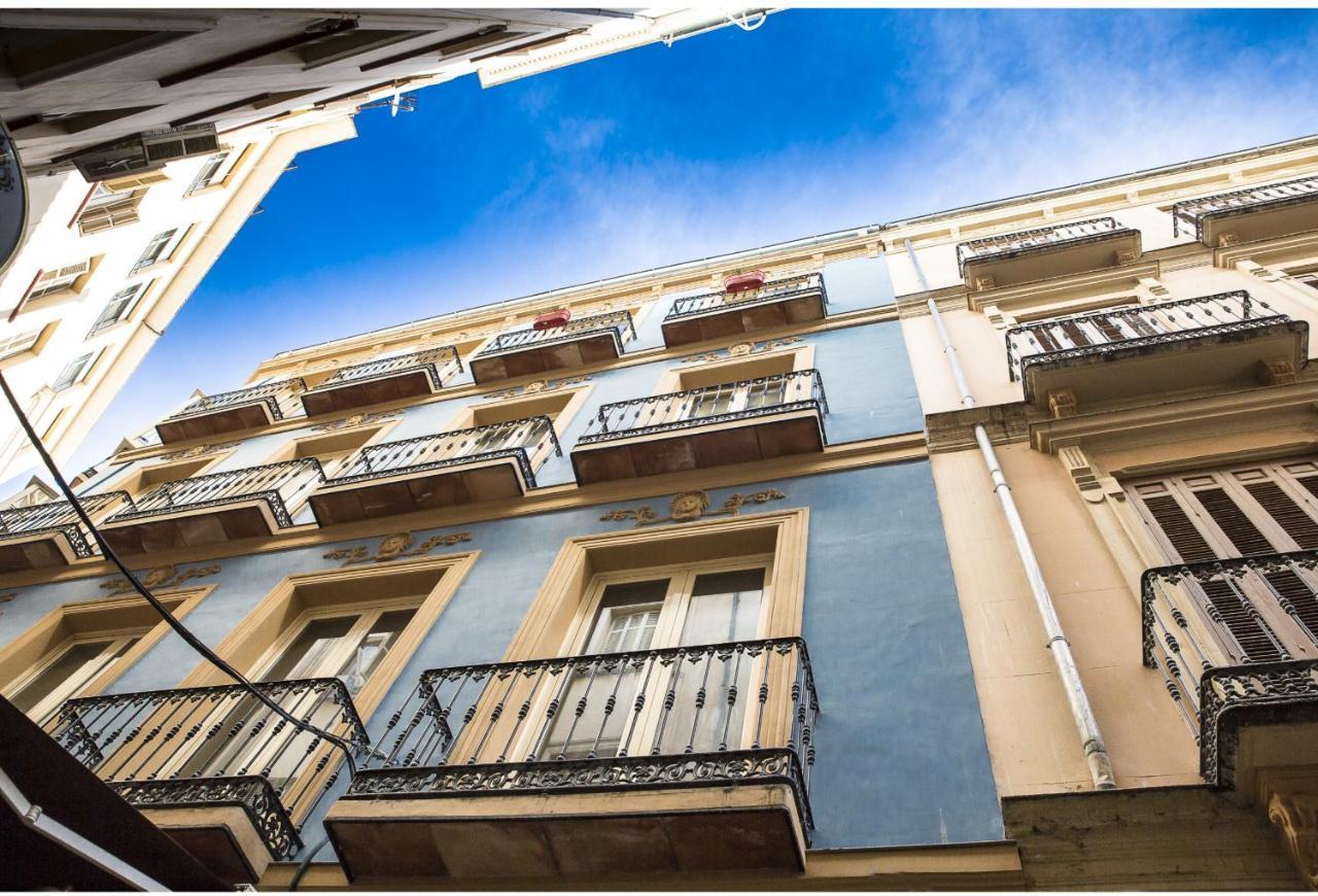 Sea & Wave Capitan Charming Duplex Apartment Málaga Exteriör bild